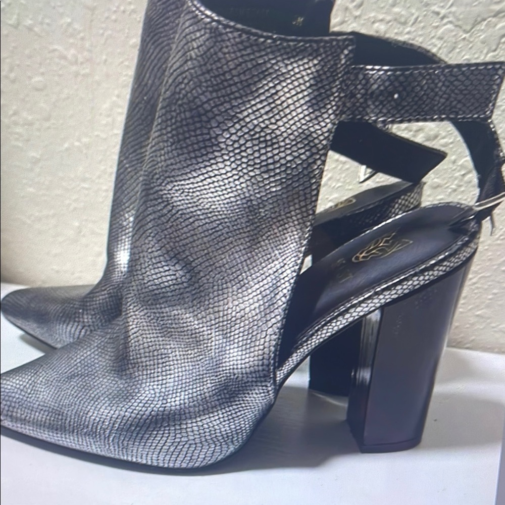 Nocona Silver Heeled Boots